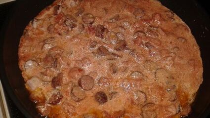 паста с охотничьими колбасками