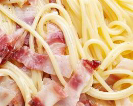 Спагетти карбонара с копченой корейкой