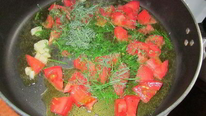 спагетти с томатами и креветками