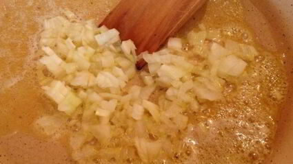 ананас, фаршированный креветками