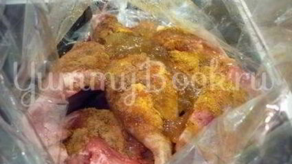 апельсиновая утка, запеченная с яблоком в меде