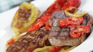 Бифштексы с овощами