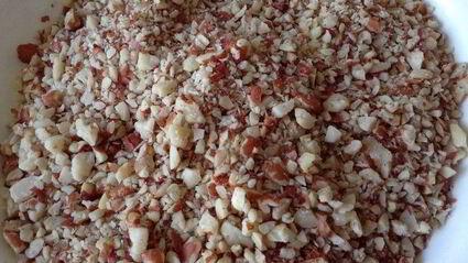 куриная грудка с арахисом и бананами