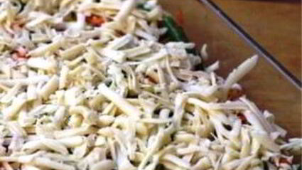 курица под овощами в духовке