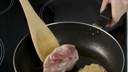 курица в горшочке