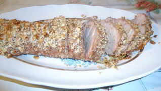 Свинина в ореховой панировке