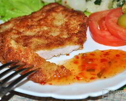 Свиные отбивные в сырной панировке