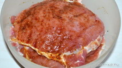 свиные отбивные в сырной панировке