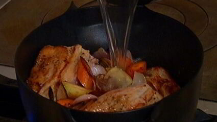 свиные ребрышки с грибами и красной фасолью