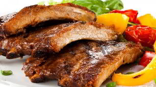 Свиные ребрышки в духовке