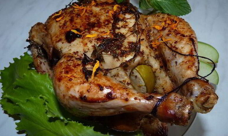 Рецепт запеченная курица с салатом из моркови с кунжутом