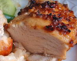 Запеченое куриное филе с чесноком