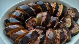 Баклажаны фаршированные мясом по-турецки