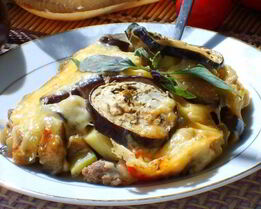 Баклажаны с козьим сыром и базиликом