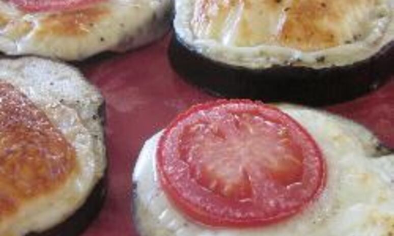 Рецепт баклажаны, запеченные с сыром моцарелла