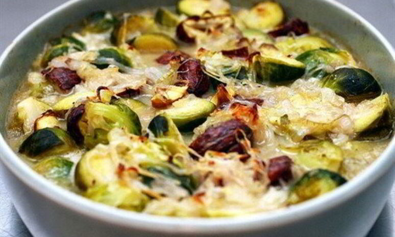 Рецепт брюссельская капуста и каштаны в соусе из коричневого масла