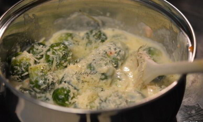 Рецепт брюссельская капуста в соусе с розмарином