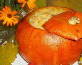 Фаршированная тыква, запеченная в духовке с рисом