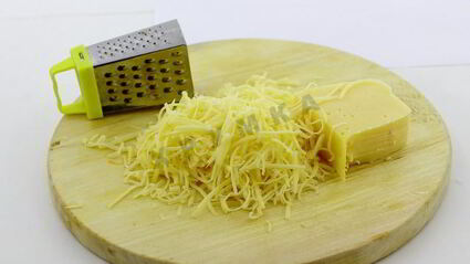 кабачки запеченные с сыром в мультиварке