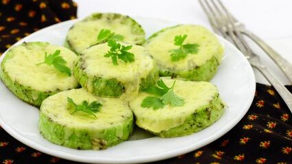 кабачки запеченные с сыром в мультиварке