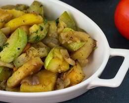 Кабачки, жаренные с картофелем