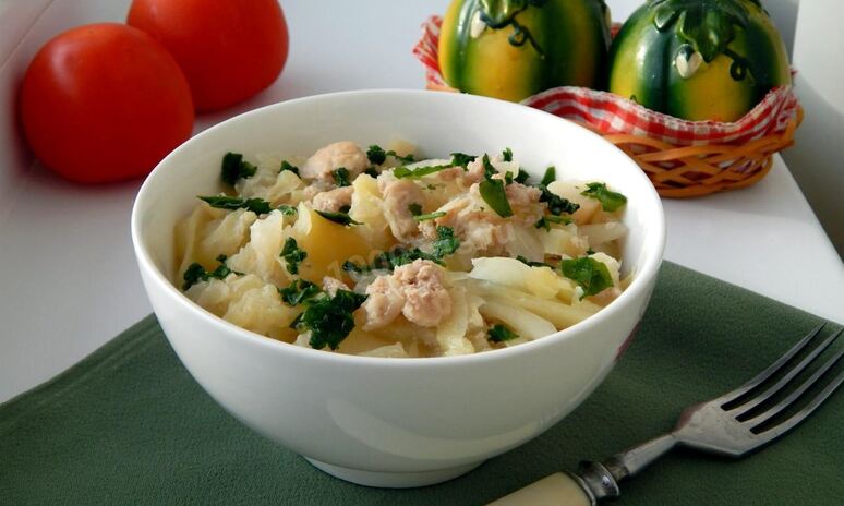 Рецепт капуста с фаршем и картошкой