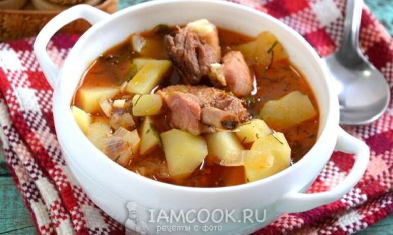 Рецепт картофель, тушенный со свиными ребрами в казане