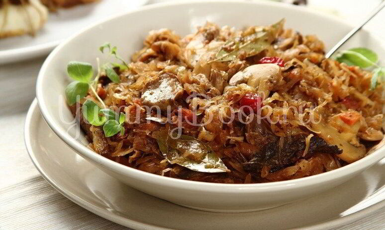 Рецепт квашеная капуста, тушенная с клюквой