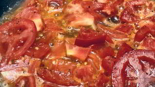 Тушеные томаты