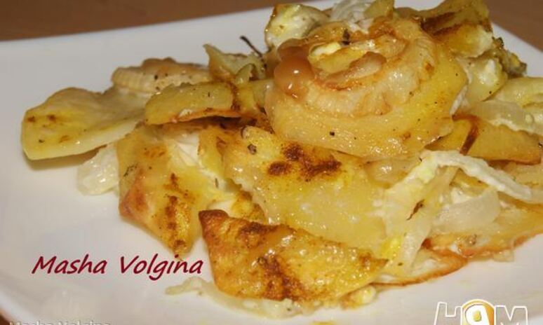 Рецепт запеченный картофель с луком в сметане