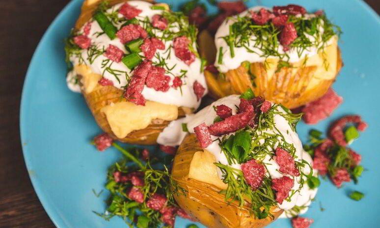 Рецепт запеченный картофель в духовке с сыром