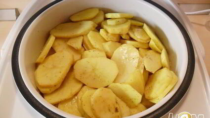 говяжья печень с картофелем в мультиварке