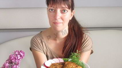 говяжья печень в кляре жареная