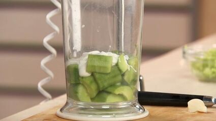 говяжья печенка с гречотто и соусом из огурца