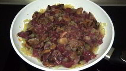 гусь с гречкой, грибами и печенью в рукаве