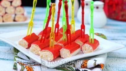 крабовые палочки, фаршированные печенью трески
