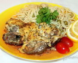 Куриная печень под сырным соусом