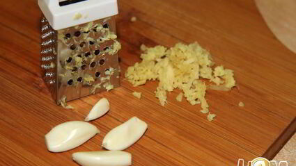 куриная печень с овощами по-китайски