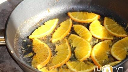 куриная печень тушеная по-итальянски с апельсином