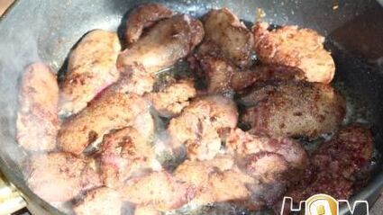 куриная печень тушеная по-итальянски с апельсином