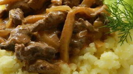 печень по-строгановски