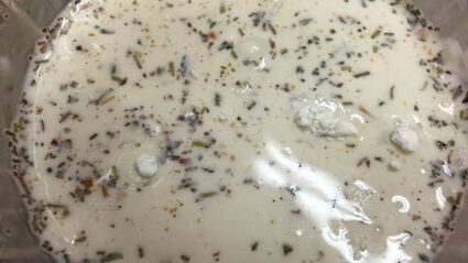 печень с грибами под сливочным соусом