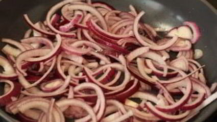 печень с овощами