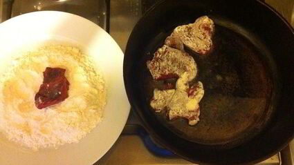 печень ягненка в сметане