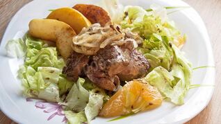 Жареная на сковороде утиная печень