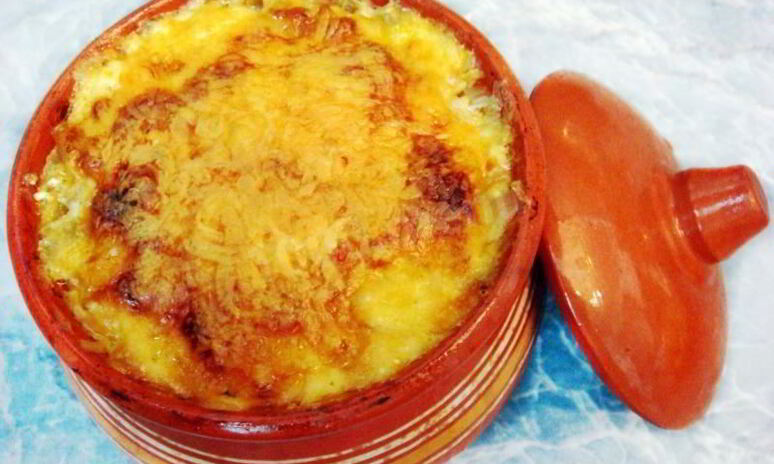 Рецепт пельмени с сыром в горшочке в духовке