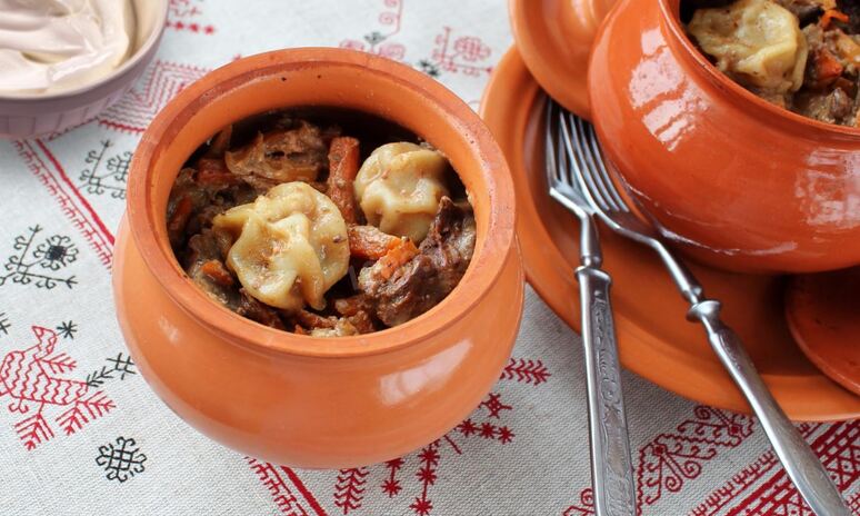 Рецепт пельмени в горшочках с печенью