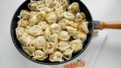 пельмени жареные под сыром