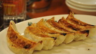 Жареные пельмени