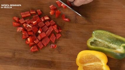 испанская паэлья с курицей и тигровыми креветками